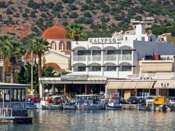 Restaurants near Agios Nikolaos port