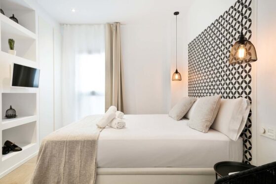 destino-sitges-apartment-bedroom