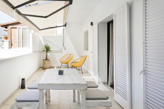 destino-sitges-apartment-large-balcony