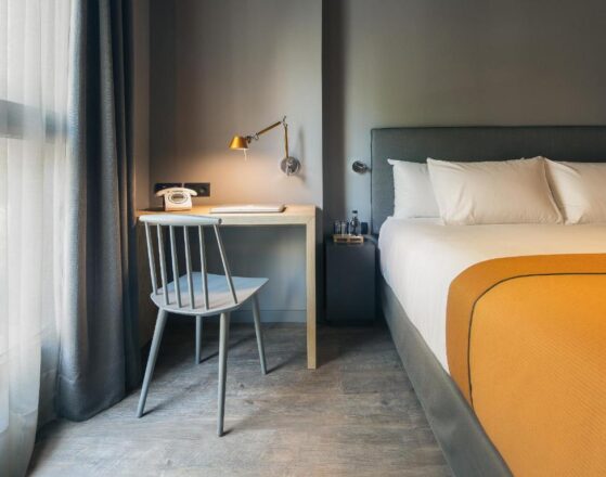yurbban-trafalgar-barcelona-bedroom