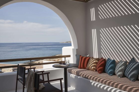 andronis-minois-hotel-paros-suite-private-pool