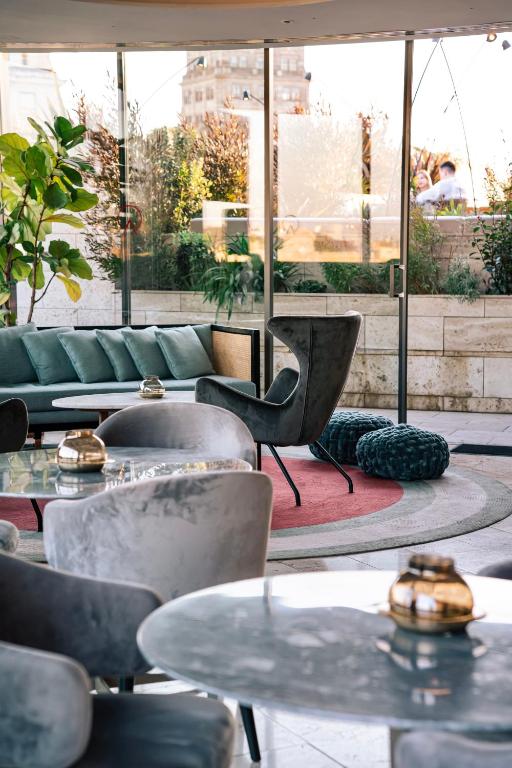 almanac-barcelona-azimuth