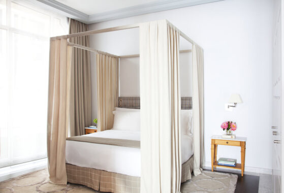 hotel-urso-madrid-bedroom