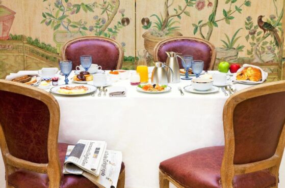 hotel-urso-madrid-breakfast