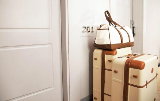 hotel-urso-madrid-check-in-luggage