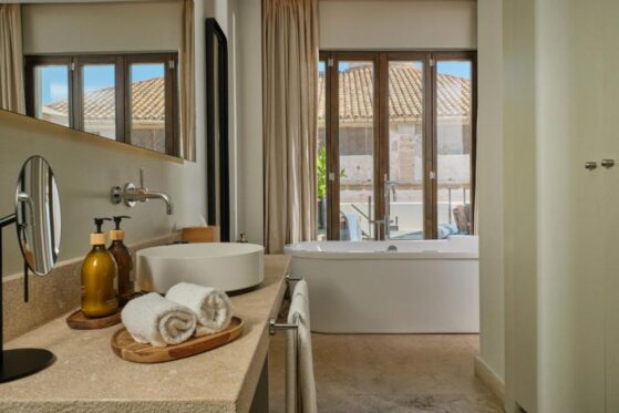 sant-jaume-design-hotel-palma-de-mallorca-bathtub