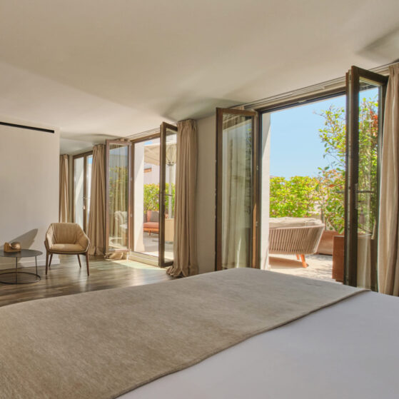 suite-room-00-sant-jaume-hotel-desktop