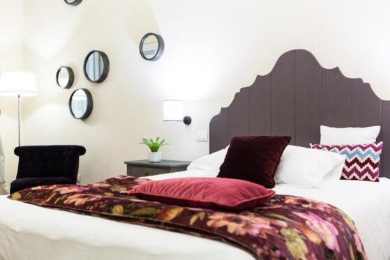 canto-degli-scali-florence-bed