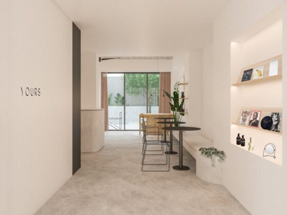 Yours-Boutique-Valencia-Entrance