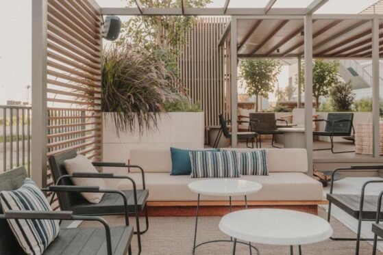 sabatic-hotel-sitges-patio