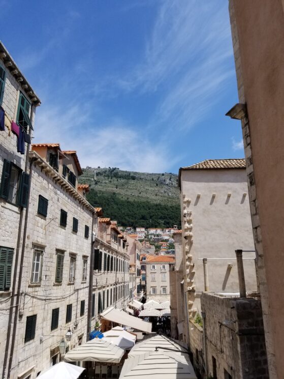 dubrovnik-janey-aron-49kM2NKzqPg-unsplash