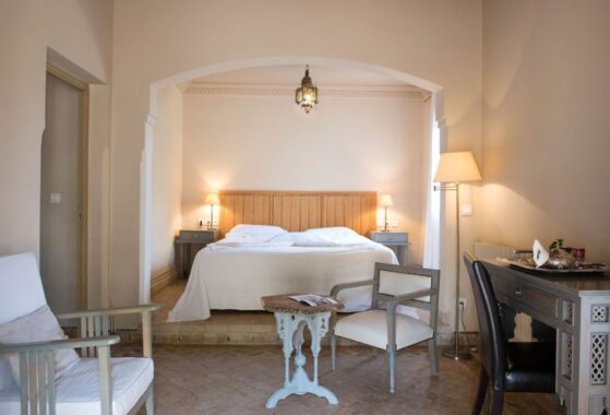 les-deux-tours-marrakech-white-room