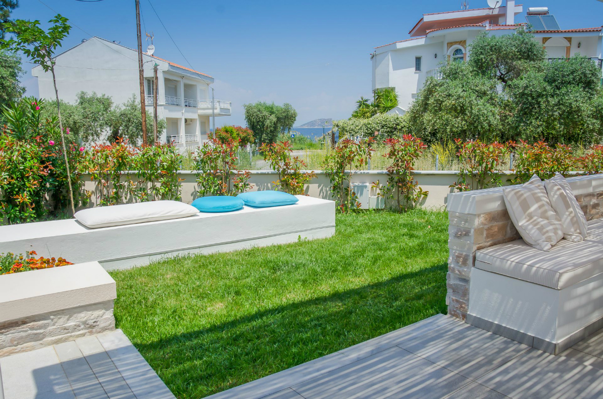 Top+Food+and+Drink+Holidays+in+Greece-7