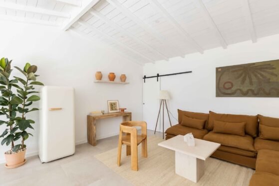 amago-casa-lenta-faro-communal-space