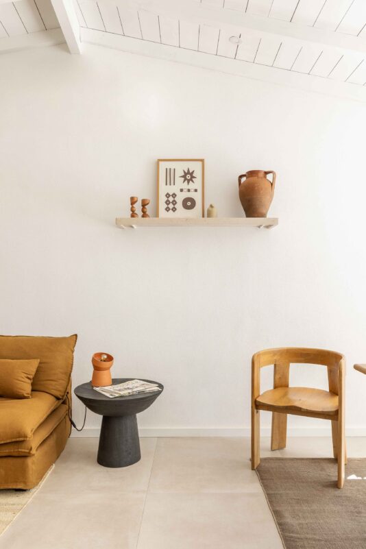 amago-casa-lenta-faro-interior-details