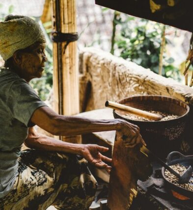 Beyond the Destination: Uncovering a Place Through Its Moments