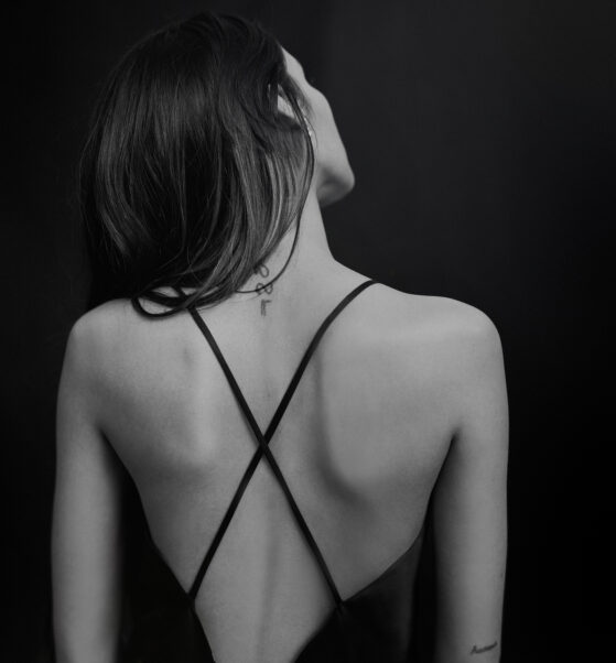 Back of black lingerie slip by Ariane Delarue