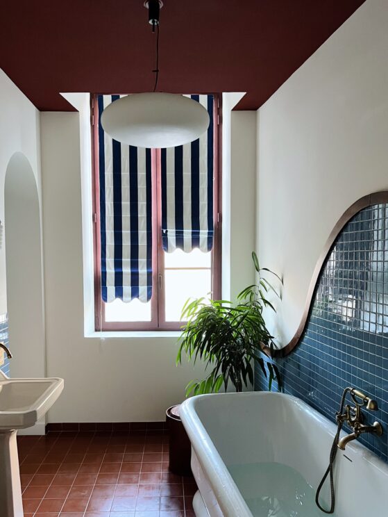 Blue Suite Bathroom at La Relève Hotel, Marseille